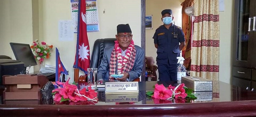 ‘अनाथ बालबालिकालाई बालगृहमा राख्नुपर्छ’